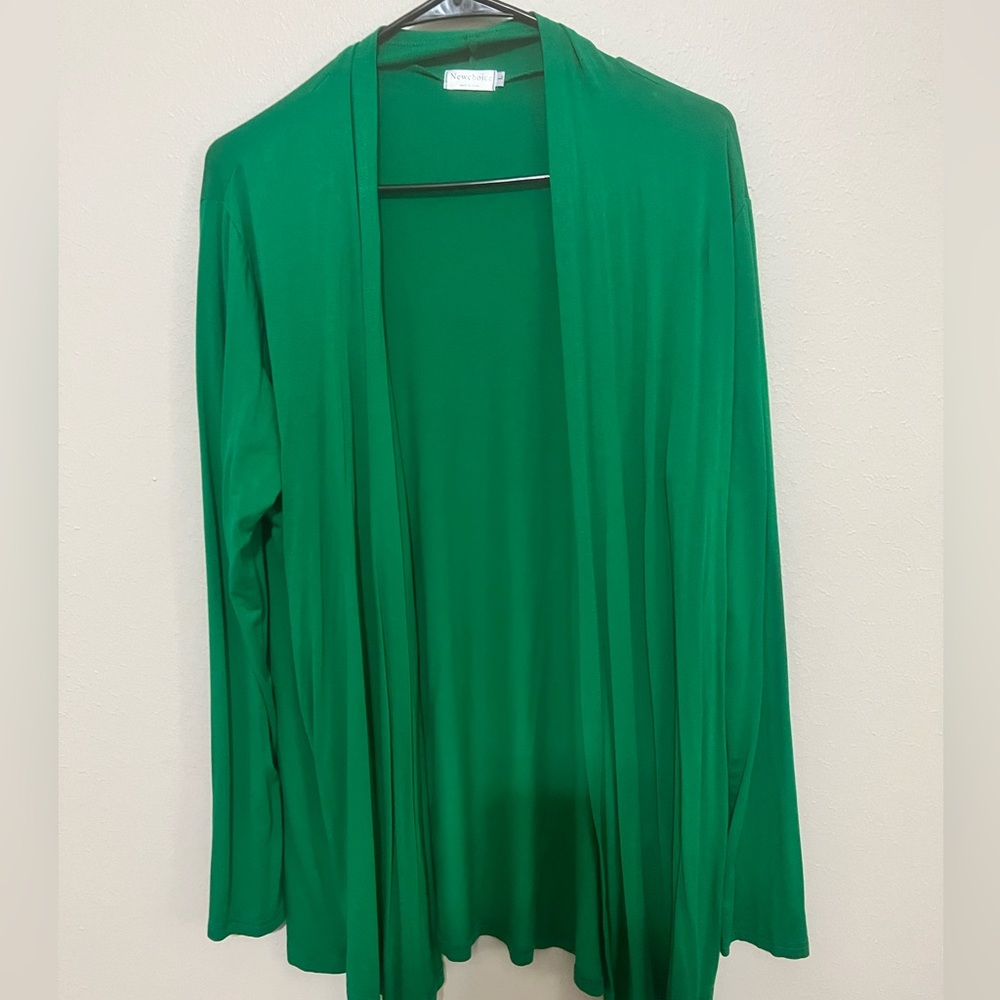 Women’s Bright Green Cardigan. Size L. NWOT